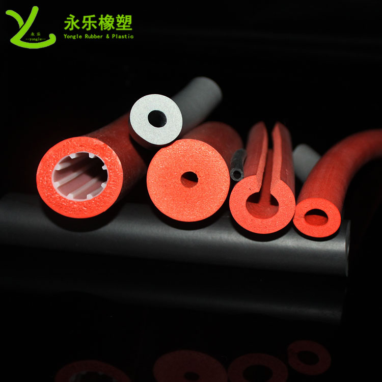 發(fā)泡硅膠管，擠出發(fā)泡硅膠管，耐高溫發(fā)泡硅膠管