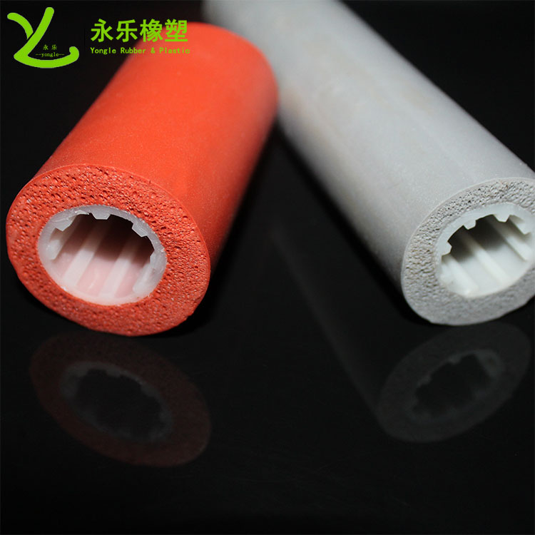 復合發泡硅膠管，耐高溫發泡硅膠管，保溫發泡硅膠管